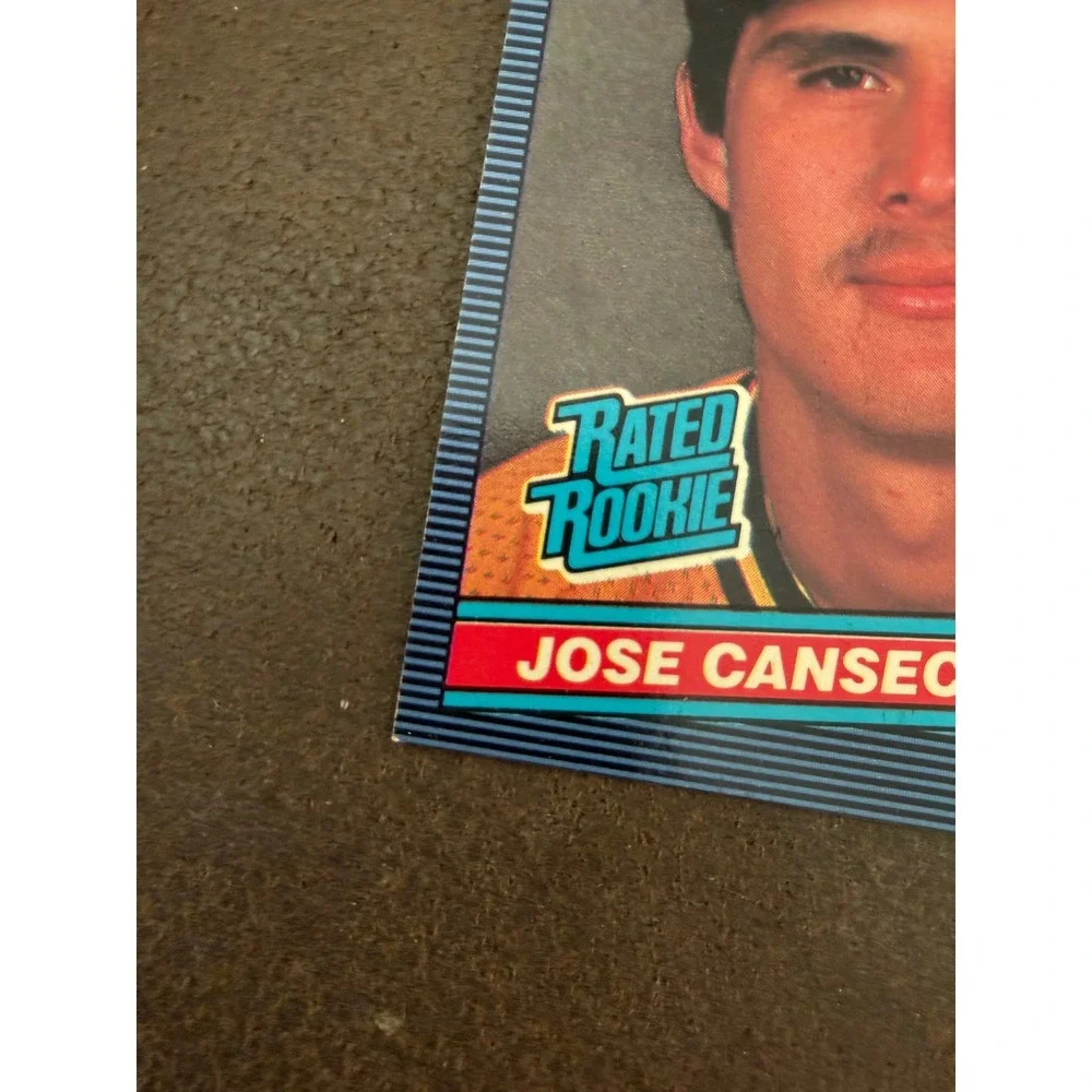 1986 Donruss Jose Canseco Rated Rookie Oakland Athletics Baseball Card 39